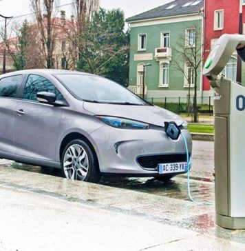 Заряжайтесь! В Украине автогиганты BMW, Renault и Hyundai построят для электрокаров сеть зарядных станций