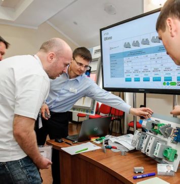 Компания Phoenix Contact презентовала новинки 2018 года