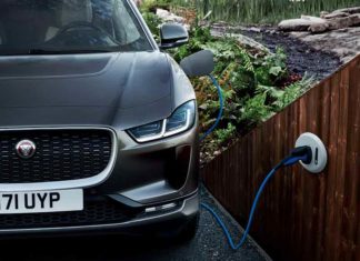 jaguar-i-pace-service-desk