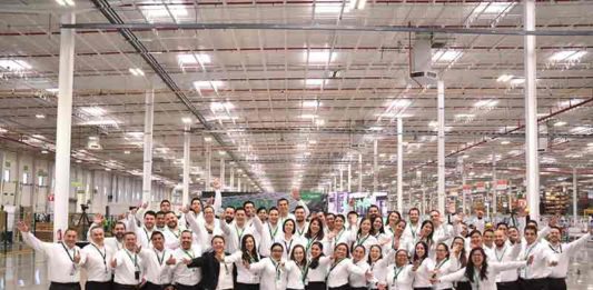 Schneider Electric запустила первую в Мексике умную фабрику Schneider-Eelctric-завод-в-Мексике