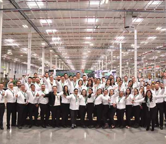 Schneider-Eelctric-завод-в-Мексике