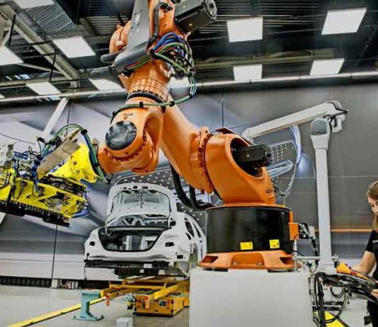 Daimler-TecFactory