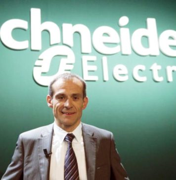 Интернет вещей – драйвер эффективности компаний, – исследование Schneider Electric schneider-electric-жан-паскаль-трикуар