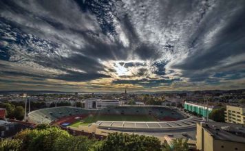 Eaton установила систему накопления энергии на стадионе в Норвегии Стадион-Bislett-Eaton-1