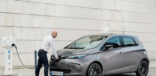 В Европе активизировались продажи электрокаров электрокары-Европа