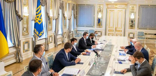 Электроблюз-президент-инвесторы-ВИЭ-1