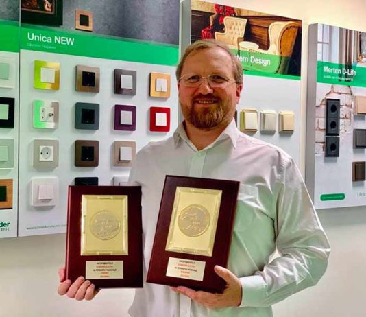 Электроблюз-Schneider-Electric-народная-премия