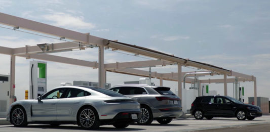 Электроблюз-VW-зарядная-станция-Аризона