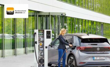 Электроблюз-Phoenix-Contact-E-Mobility-BEM