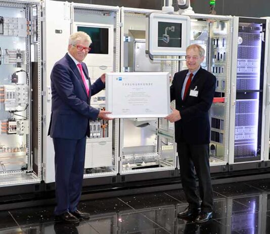 Электроблюз-Rittal-IHK-Lahn-Dill-Фридхельм-Ло-грамота