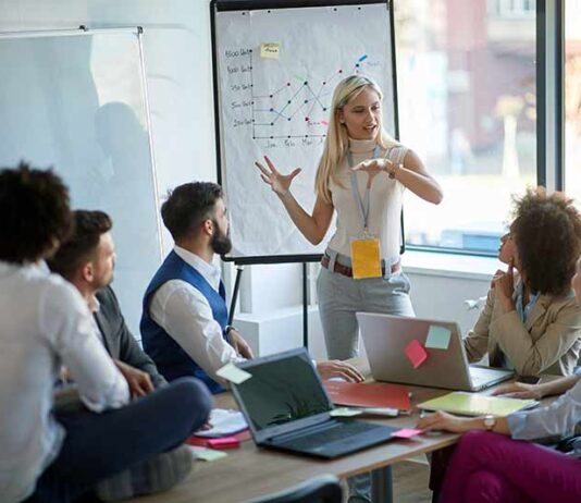 Электроблюз-ABB-опрос-Universum