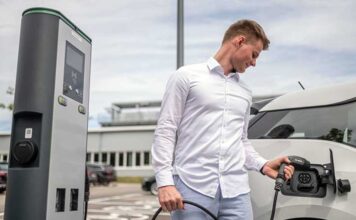 Электроблюз-Bosch-электромобильность