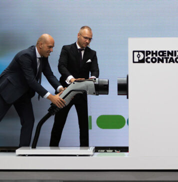 Электроблюз--Phoenix-Contact-E-Mobility-завод-в-Польше