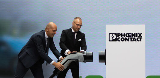 Электроблюз--Phoenix-Contact-E-Mobility-завод-в-Польше