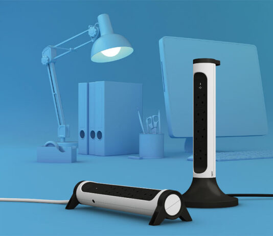 Електроблюз-Legrand-в-Україні-оголосила-про-запуск-продажів-нових-подовжувачів