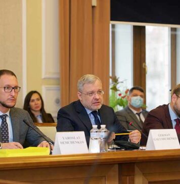 Електроблюз-ЄБРР-підтримуватиме-Україну-у-проектах-з-декарбонізації-та-відновлюваної-енергетики-1