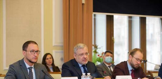 ЄБРР підтримуватиме Україну у проектах з декарбонізації та відновлюваної енергетики Електроблюз-ЄБРР-підтримуватиме-Україну-у-проектах-з-декарбонізації-та-відновлюваної-енергетики-1