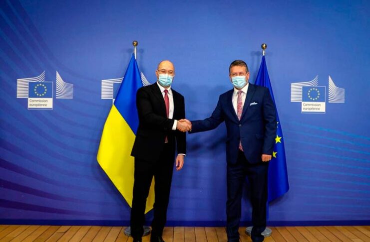 Електроблюз-прем’єр-міністр-обговорив-у-ЄС-зміцнення-енергетичної-безпеки