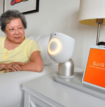 В США робот будет помогать пожилым в борьбе с одиночеством Электроблюз-в-США-робот-будет-помогать-пожилым-в-борьбе-с-одиночеством