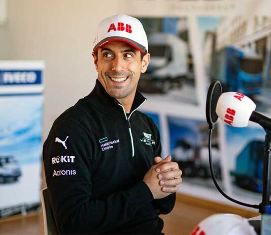 Электроблюз-ABB-Formula-E-–-нечто-большее,-чем-автоспорт