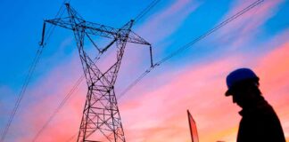 Електроблюз-за-тиждень-фахівці-ДТЕК-повернули-світло-у-284-населені-пункти