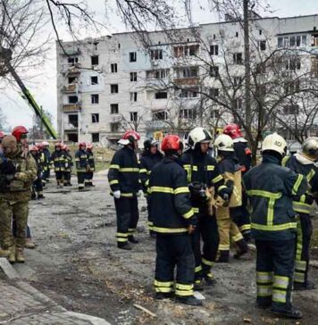 Електроблюз-на-звільненій-від-окупантів-Київщині-енергетики-повертають-світло