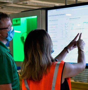 Електроблюз-Schneider-Electric-зосереджена-на-трансформаціях-в-області-сталого-розвитку