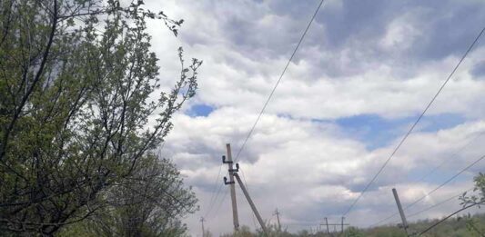 ДТЕК за тиждень повернула світло в майже 500 тис осель українців Електроблюз-ДТЕК-за-тиждень-повернула-світло-в-майже-500-тис-осель-українців