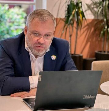 Електроблюз-в-Україні-планують-побудувати-7,1-ГВт-нових-потужностей-зеленої-енергетики
